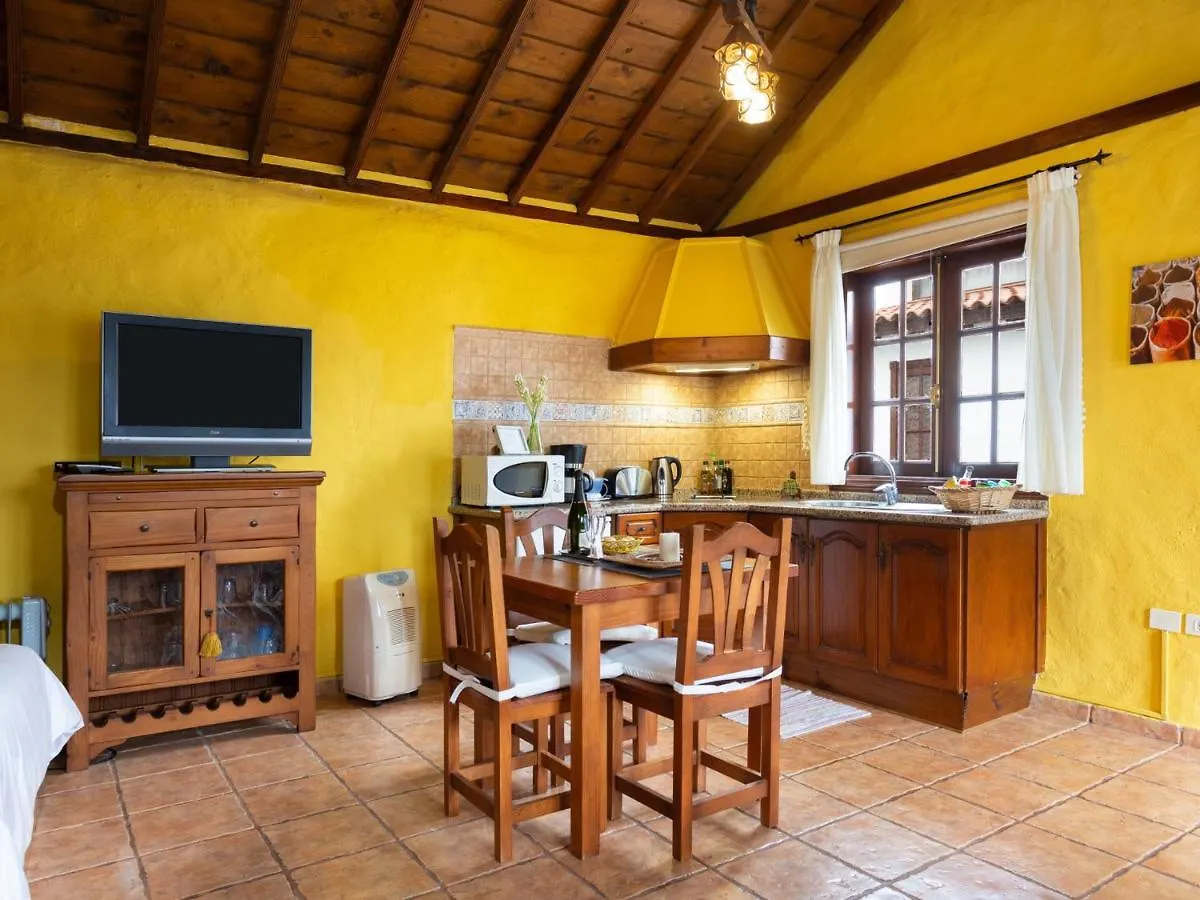 Villa Casa El Mirlo: Paraiso Rural Con Piscina Y Hermosos Jardines En Icod De Los Vinos, Tenerife - Es-279-20